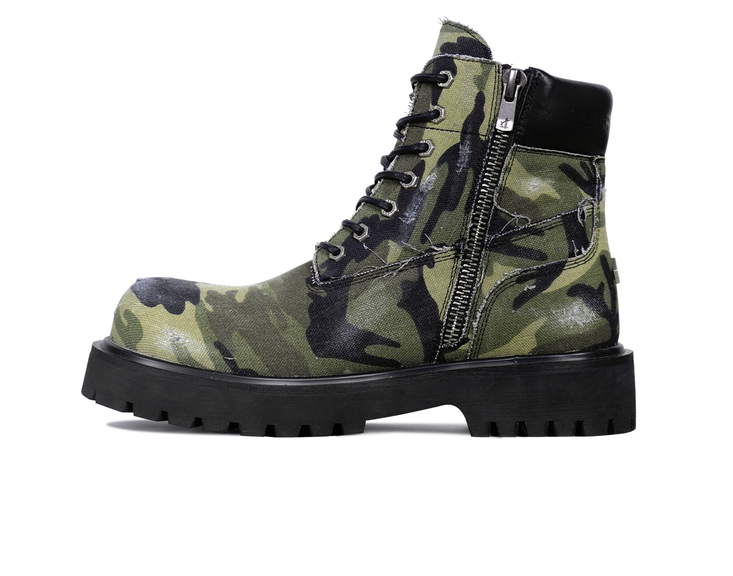 Camouflage combat boots