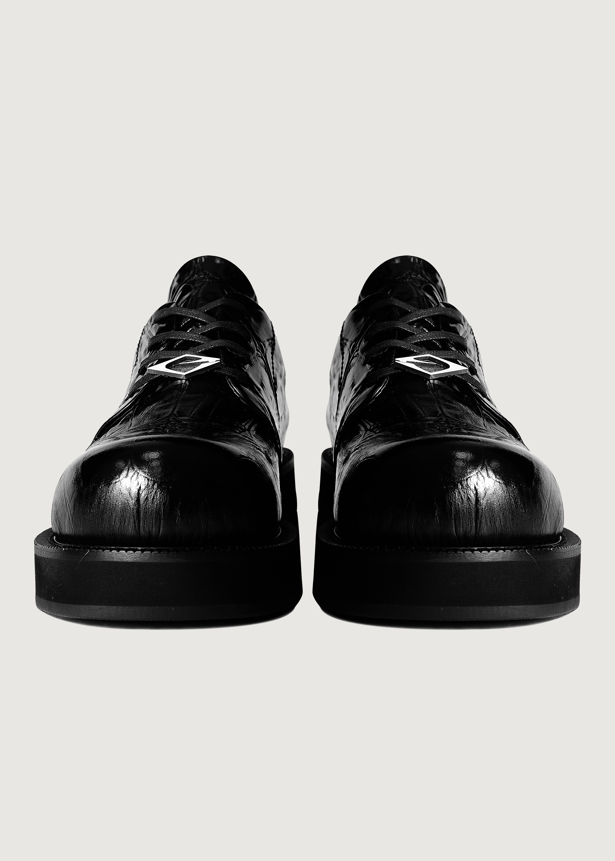 Derby shoes crocodile-print thick-soled Black