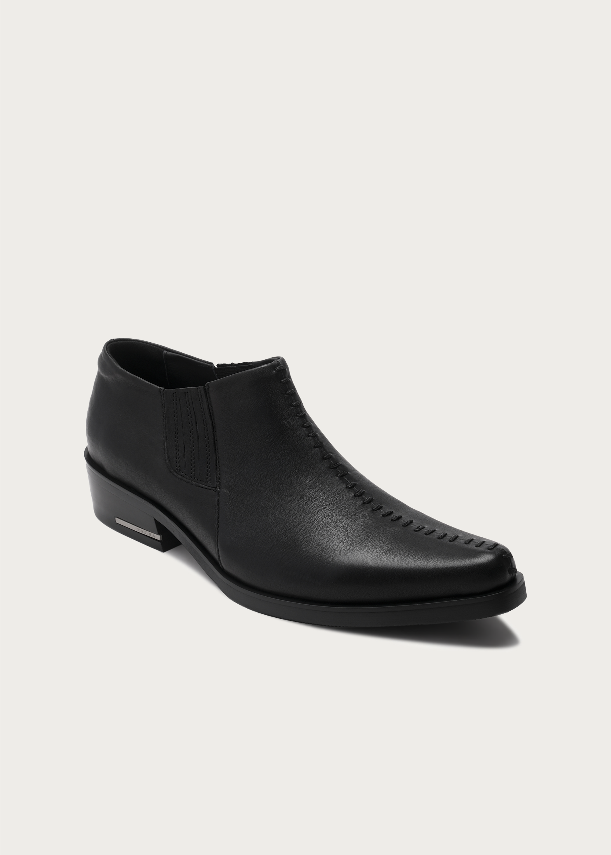 Front Stitch Leather Boots Black