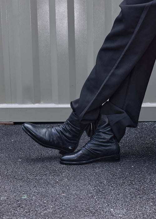 LX6015 ruched black horsehide ankle boots side view