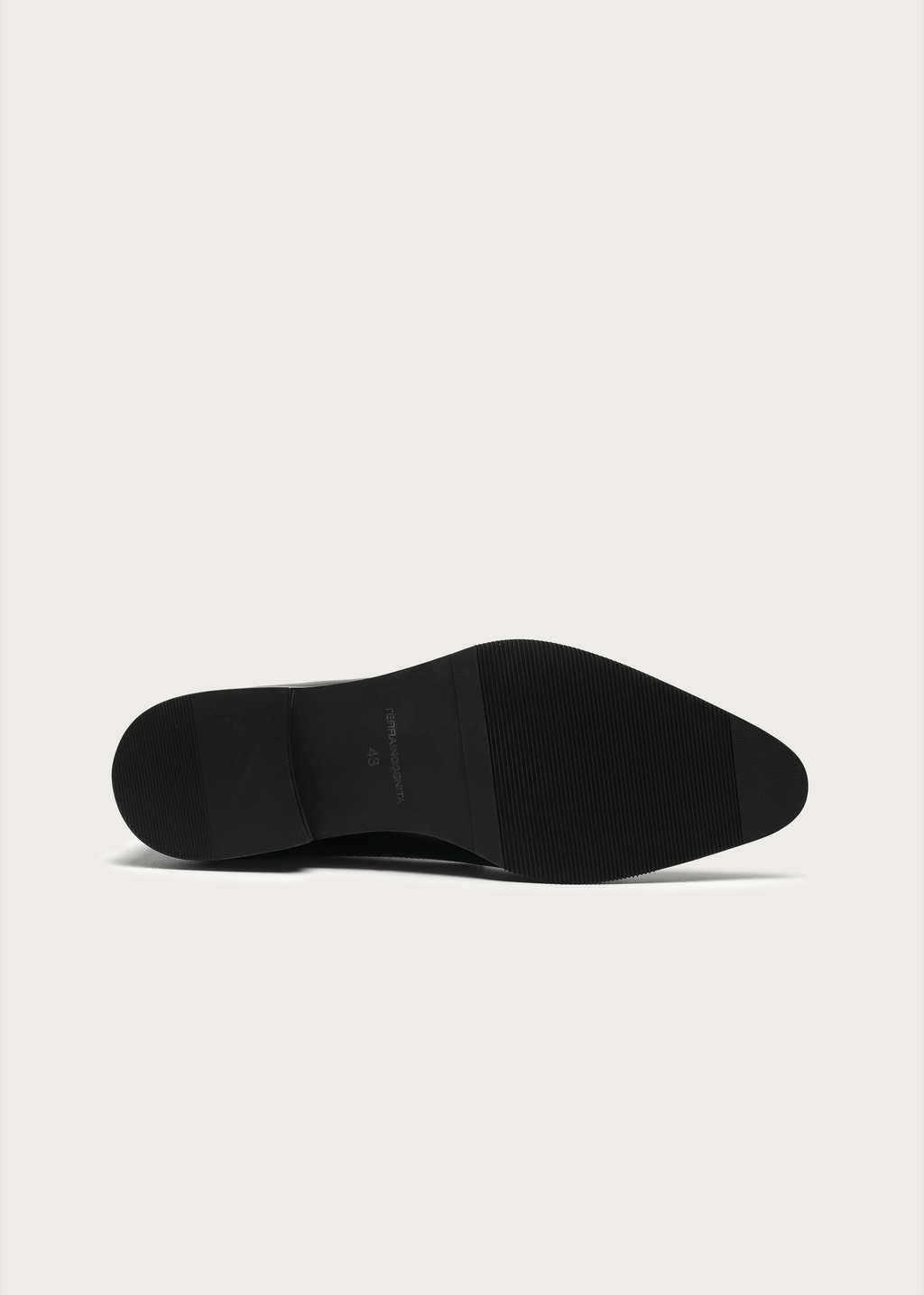 Riven Wrinkle-Texture Derby Shoes Black
