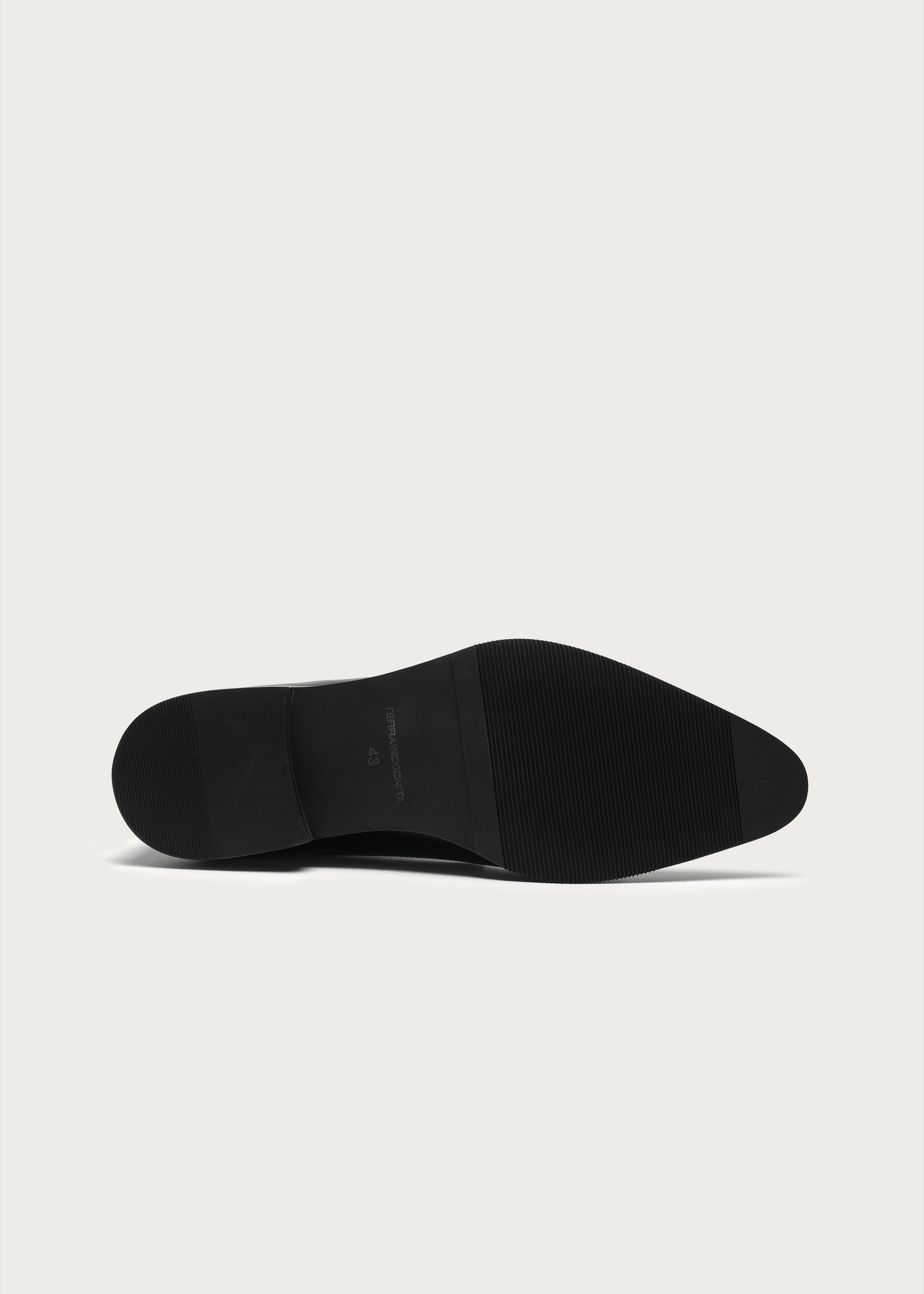 Riven Wrinkle-Texture Derby Shoes Black