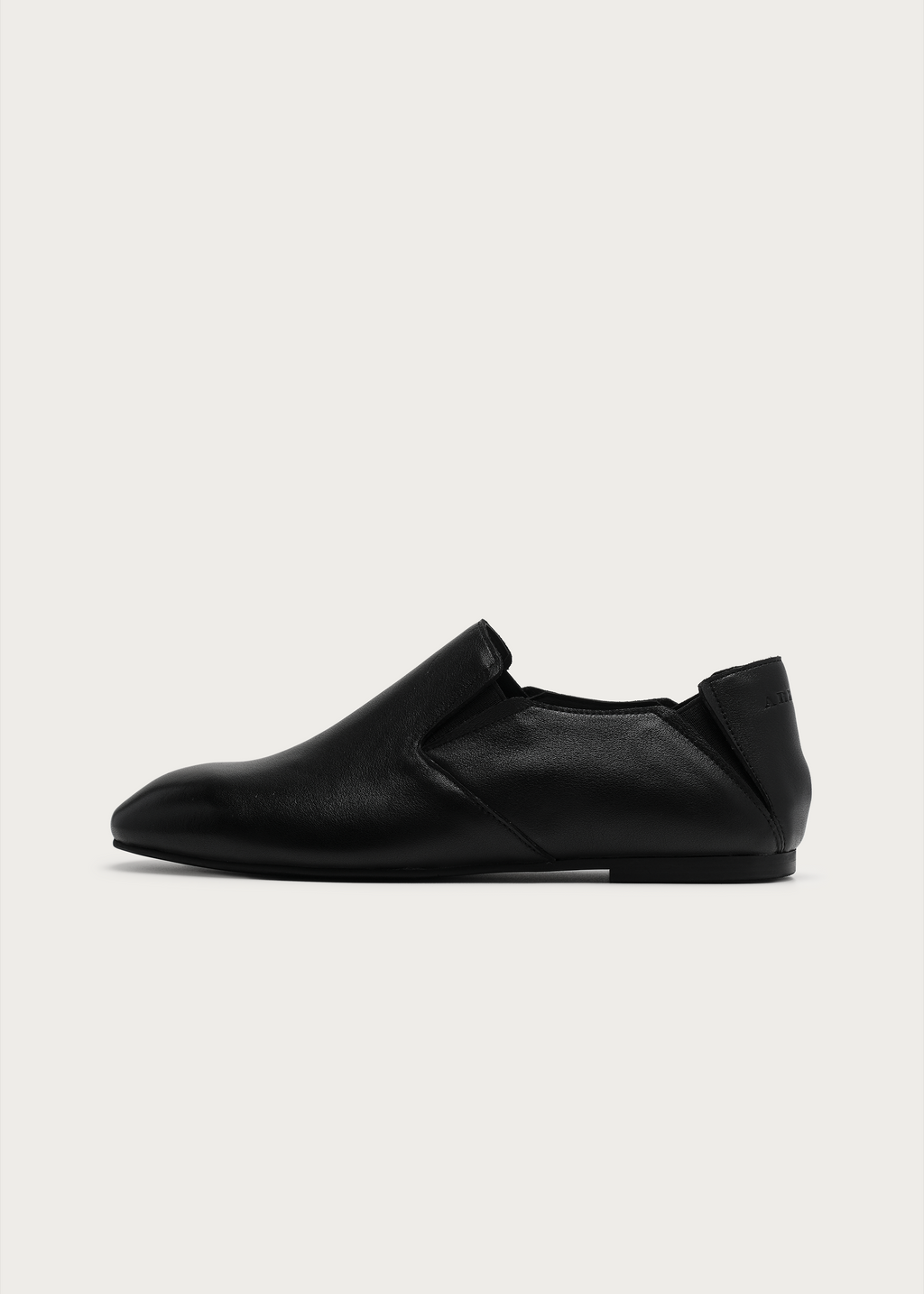 Nomad Slip-On Leather Loafers Black