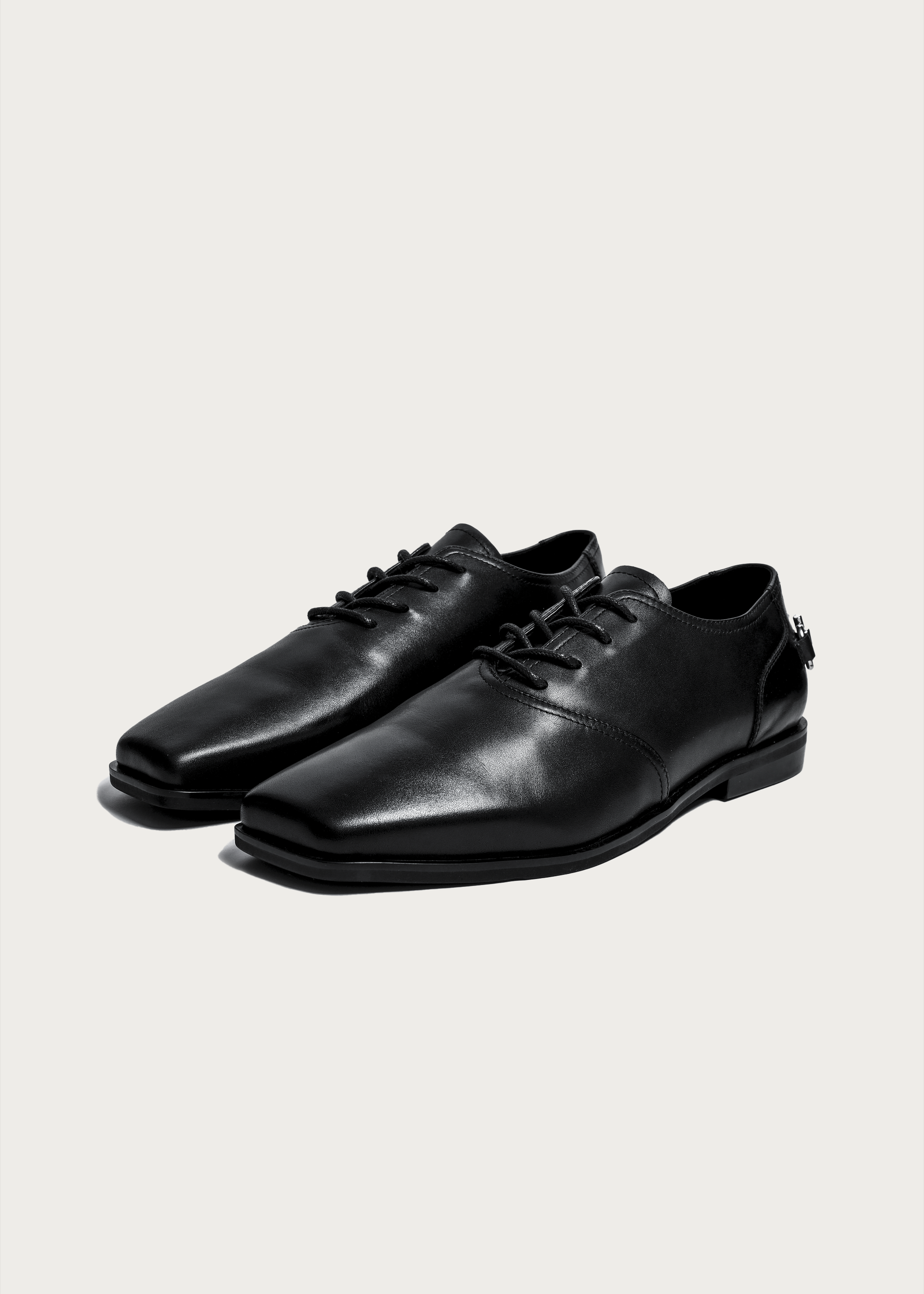 Metal-buckle Derby shoes Black