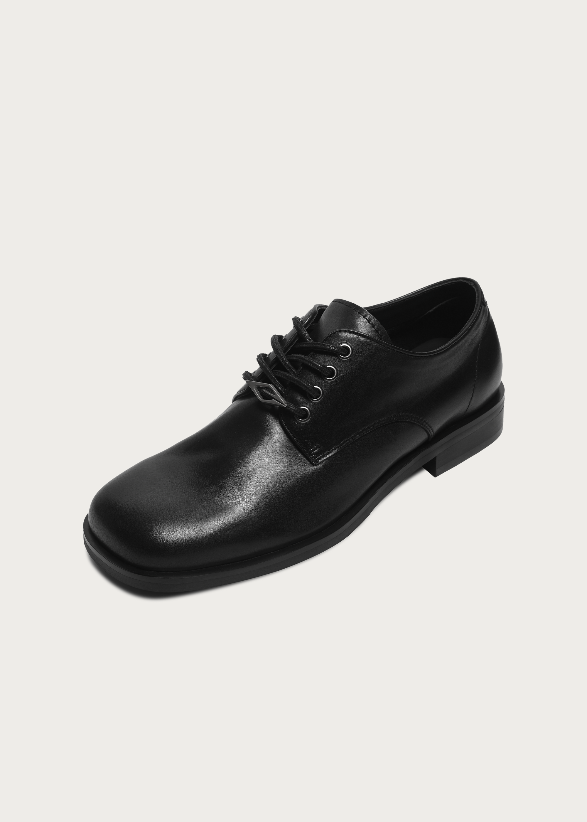 Ledger Leather Derby Shoes Black