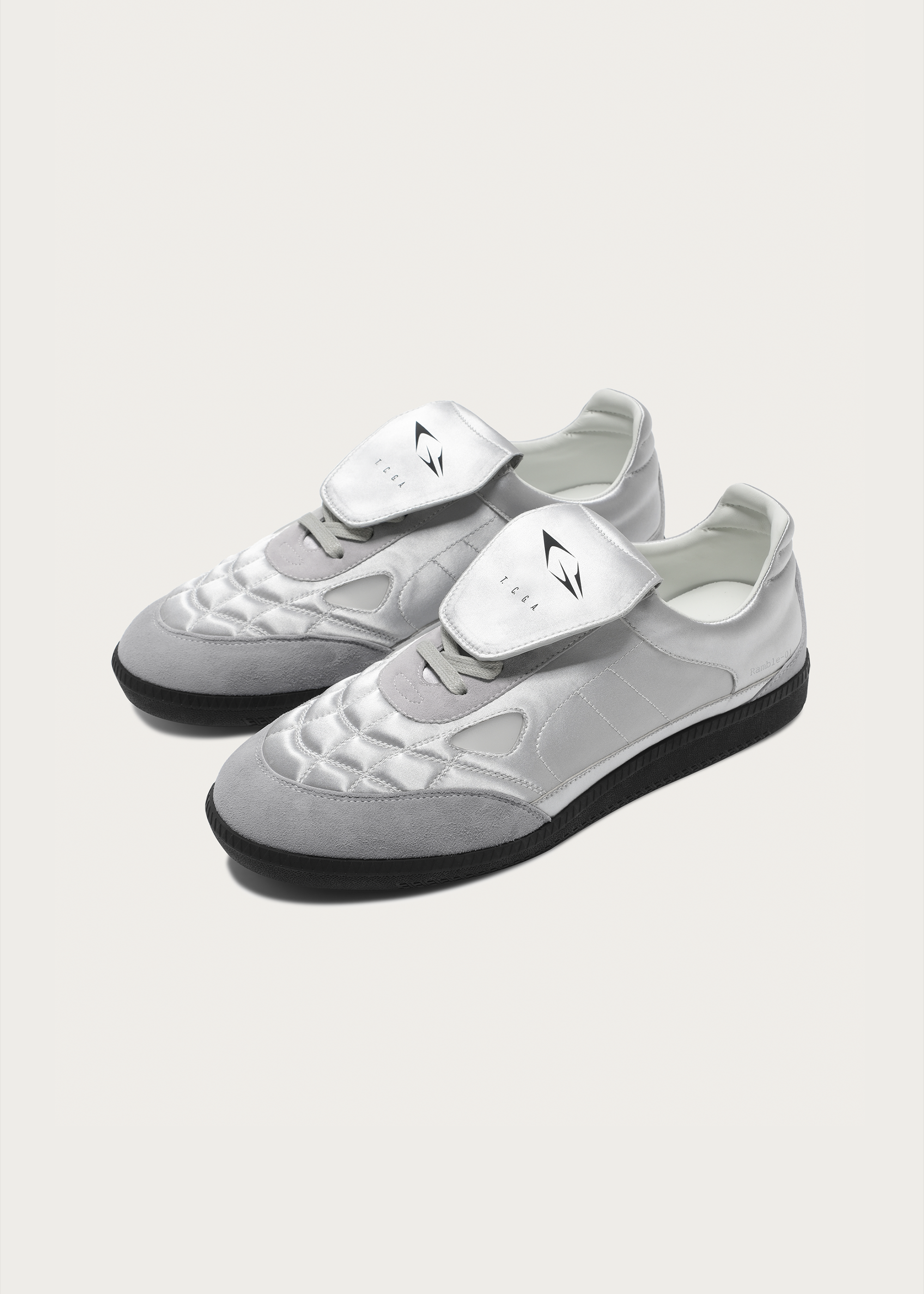 Ramble Sneakers Streaming Silver