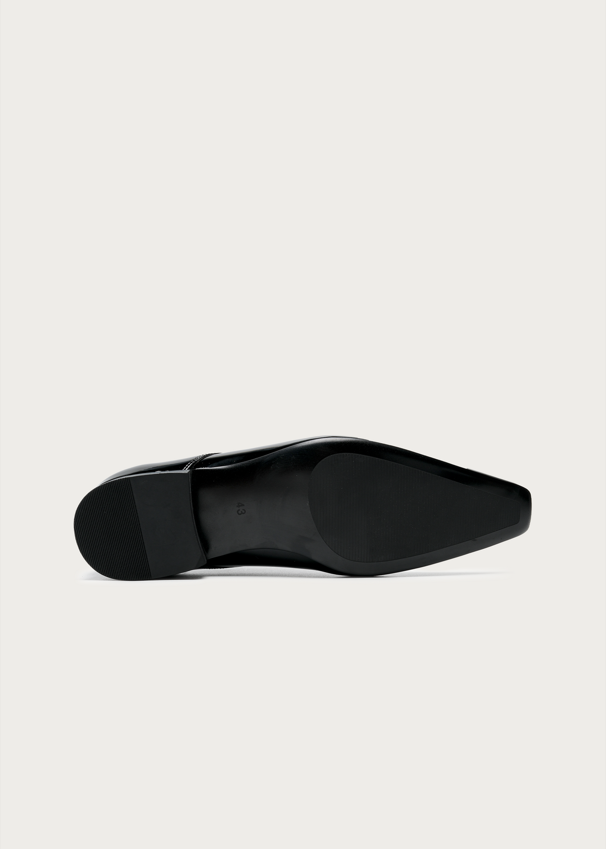 Veyl Chisel-Toe Patent Leather Derby Shoes