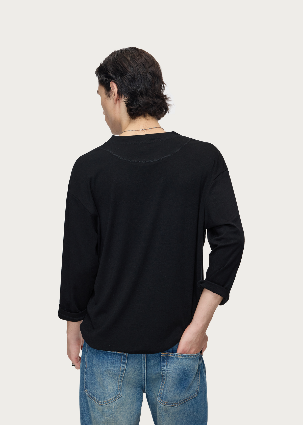 Three-quarter sleeve crew-neck T-shirt Black