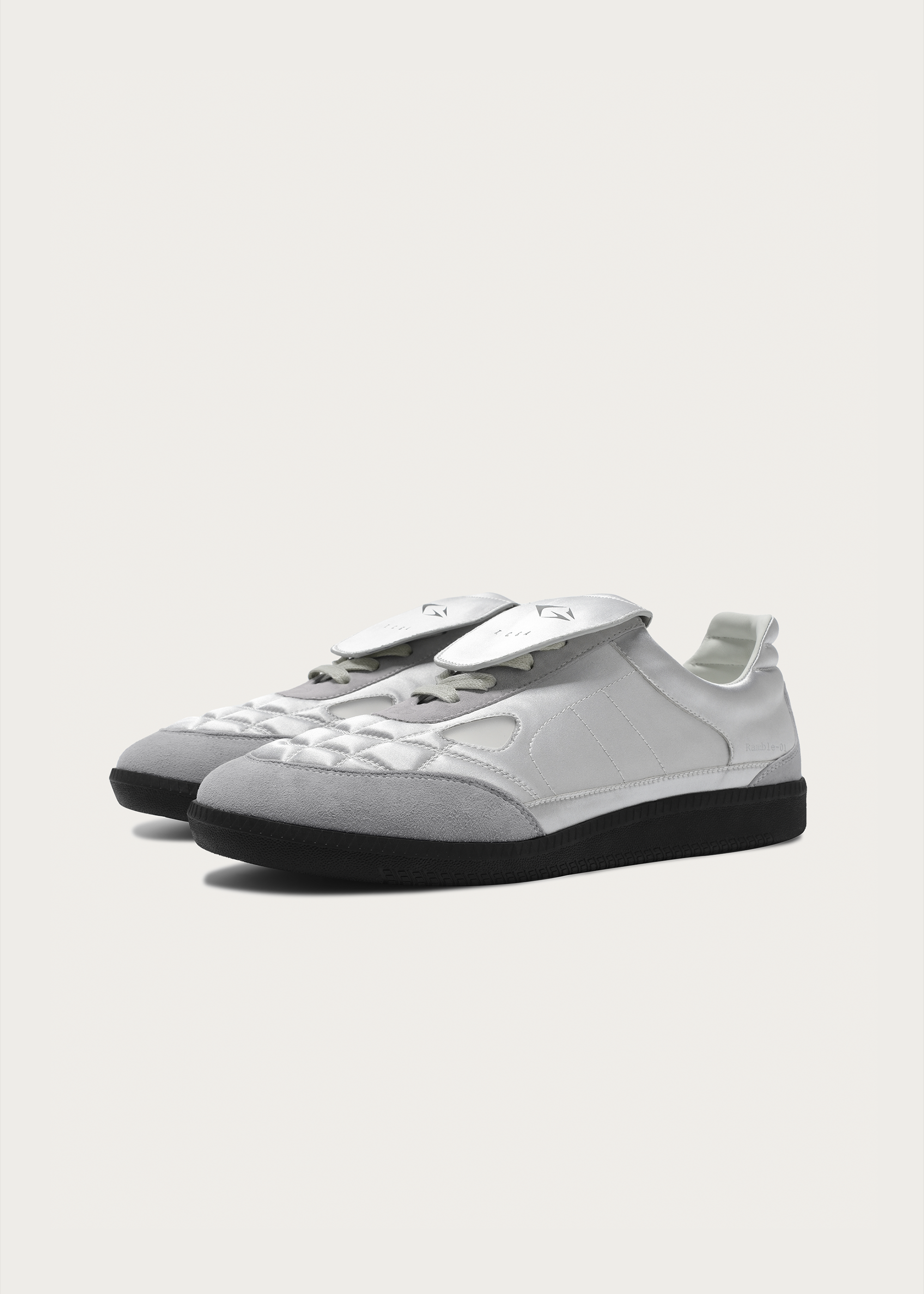 Ramble Sneakers Streaming Silver
