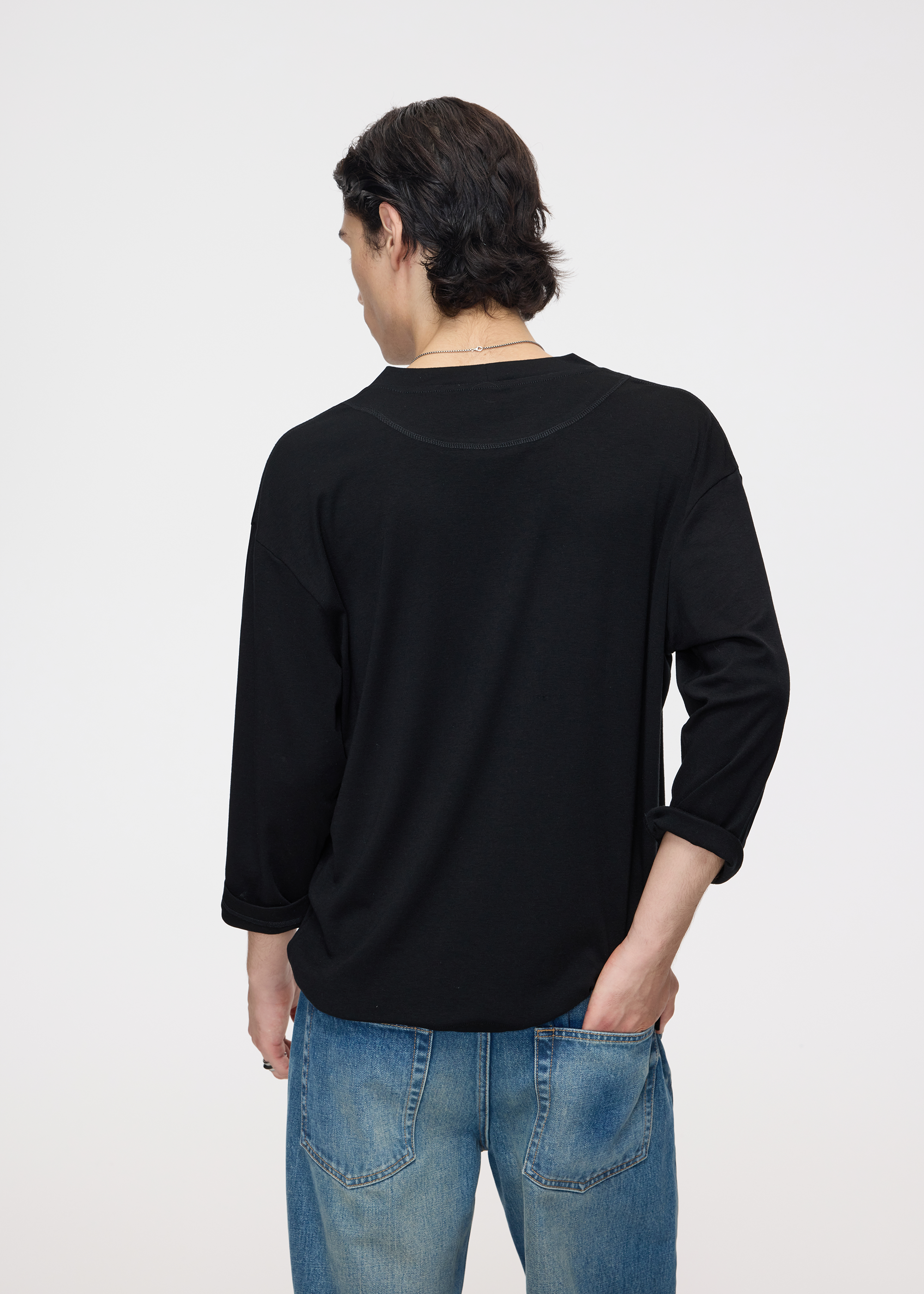 Three-quarter sleeve crew-neck T-shirt Black