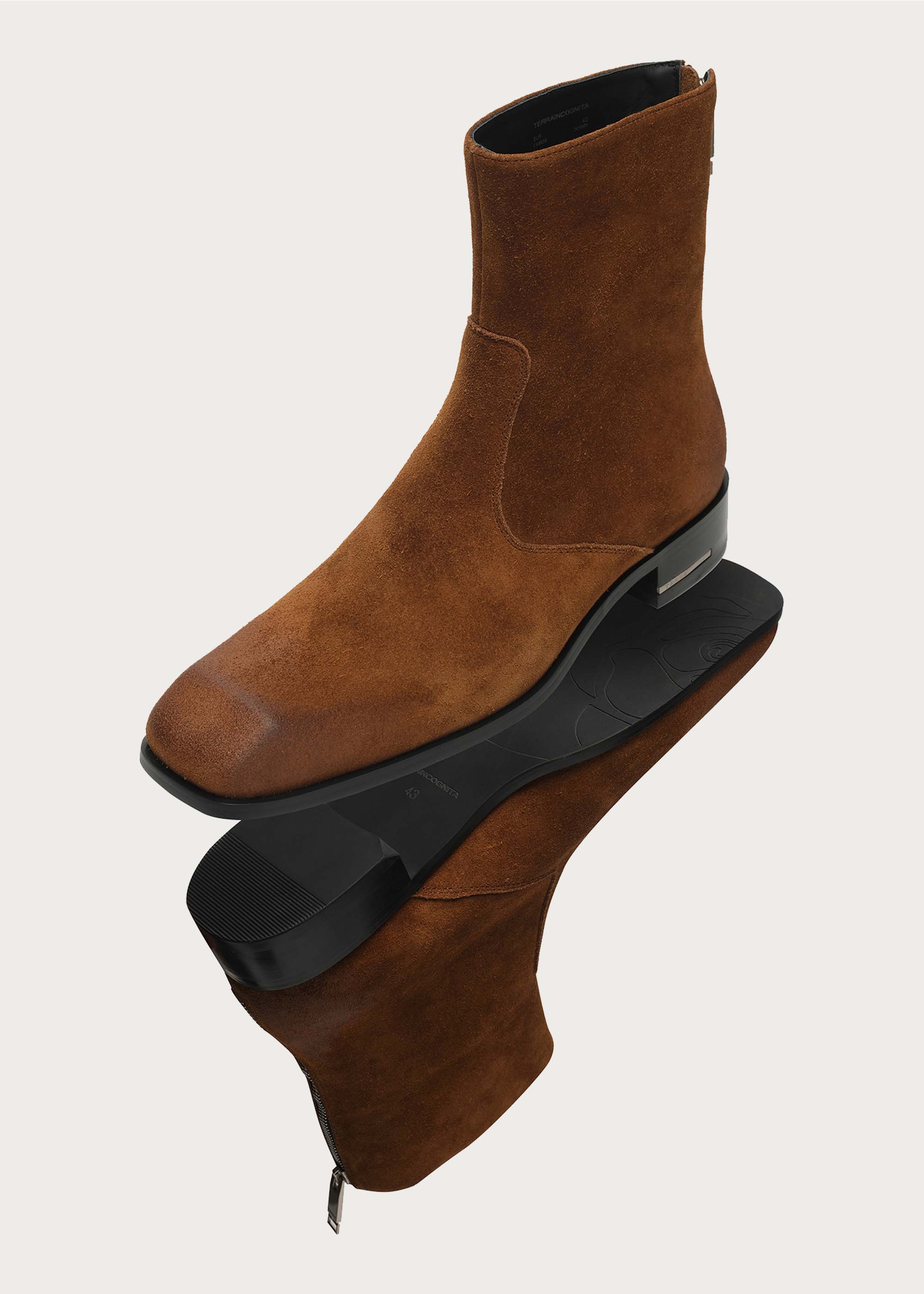 Beveled Square-toe Cowhide Ankle boots Brown