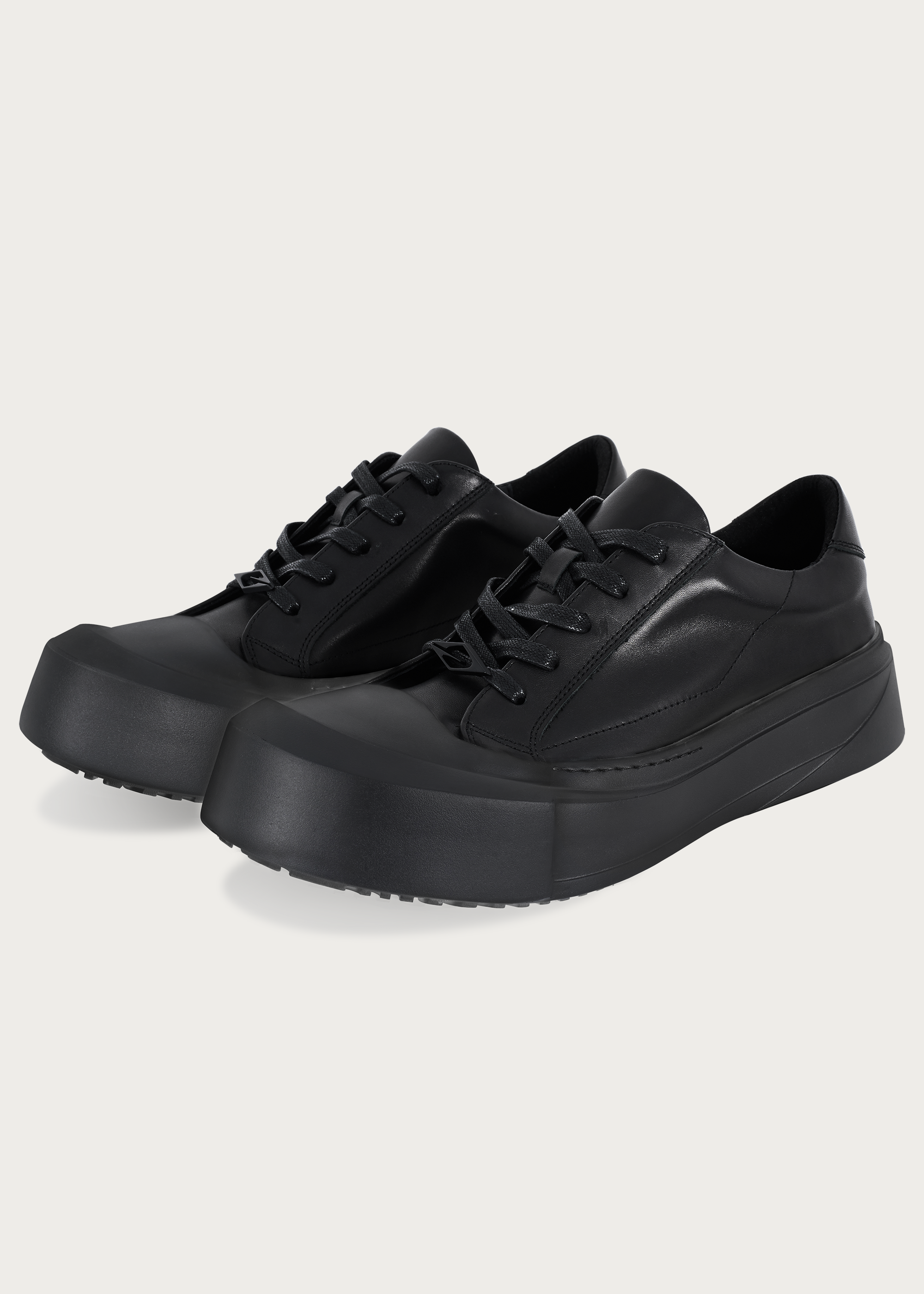 Lake moon skateboard shoes Black