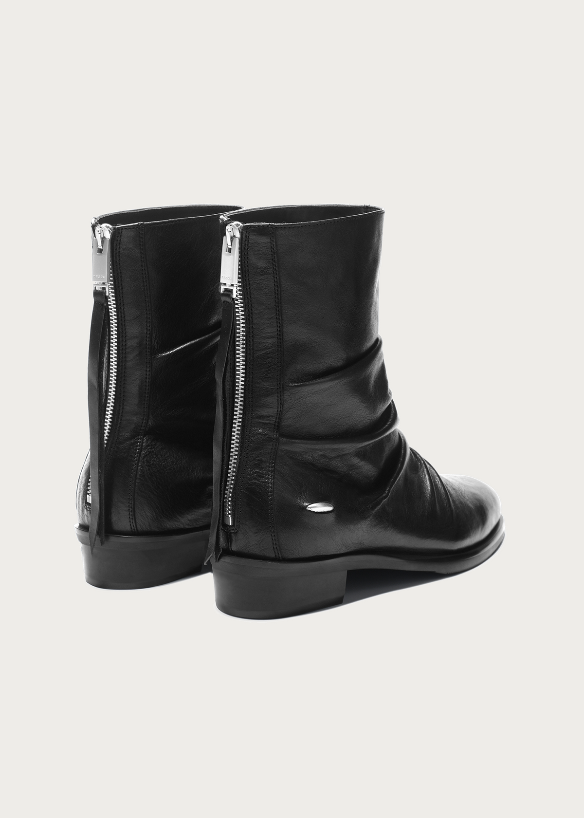 Riven Full-Grain Horsehide Ankle Boots Black