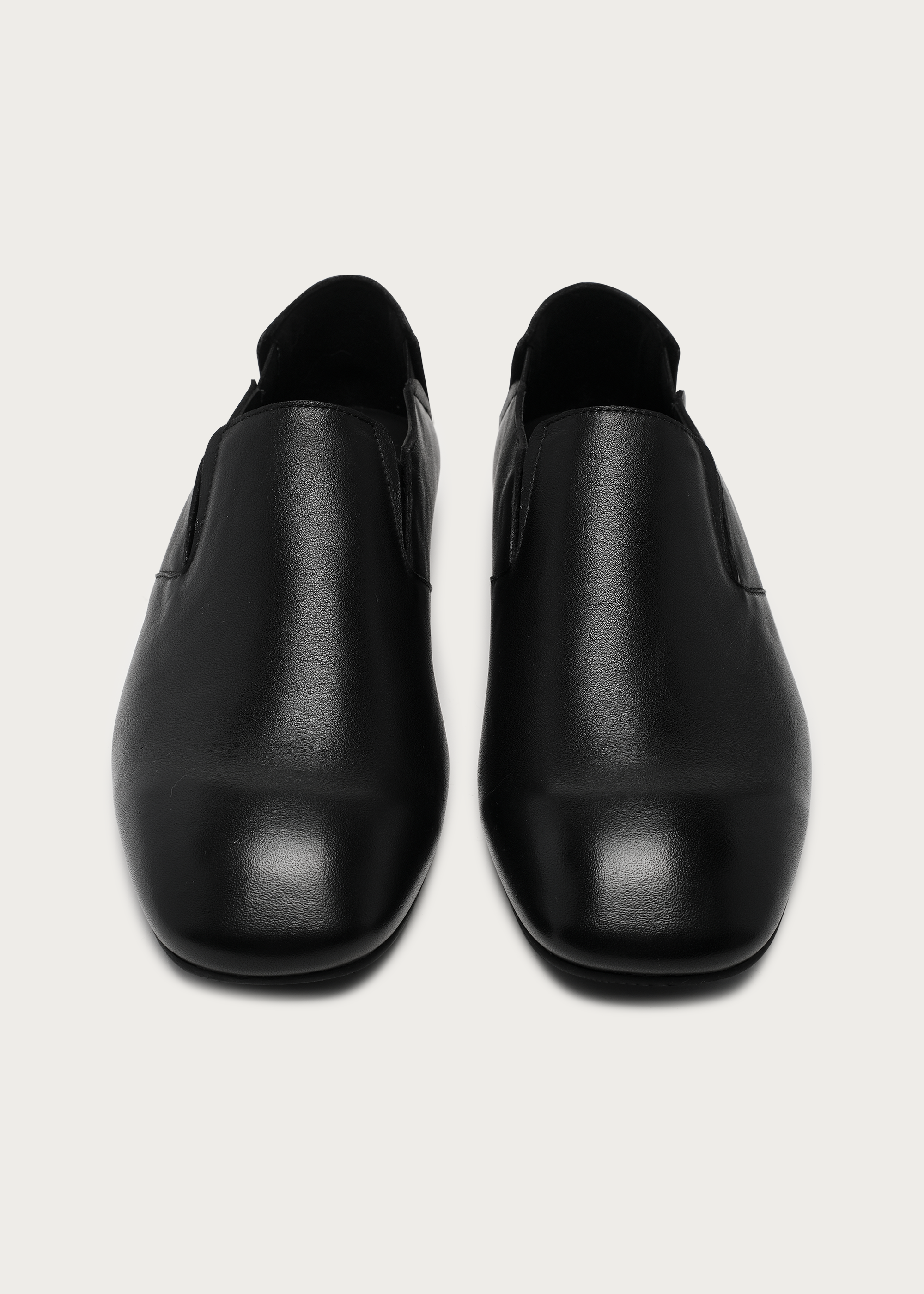 Nomad Slip-On Leather Loafers Black