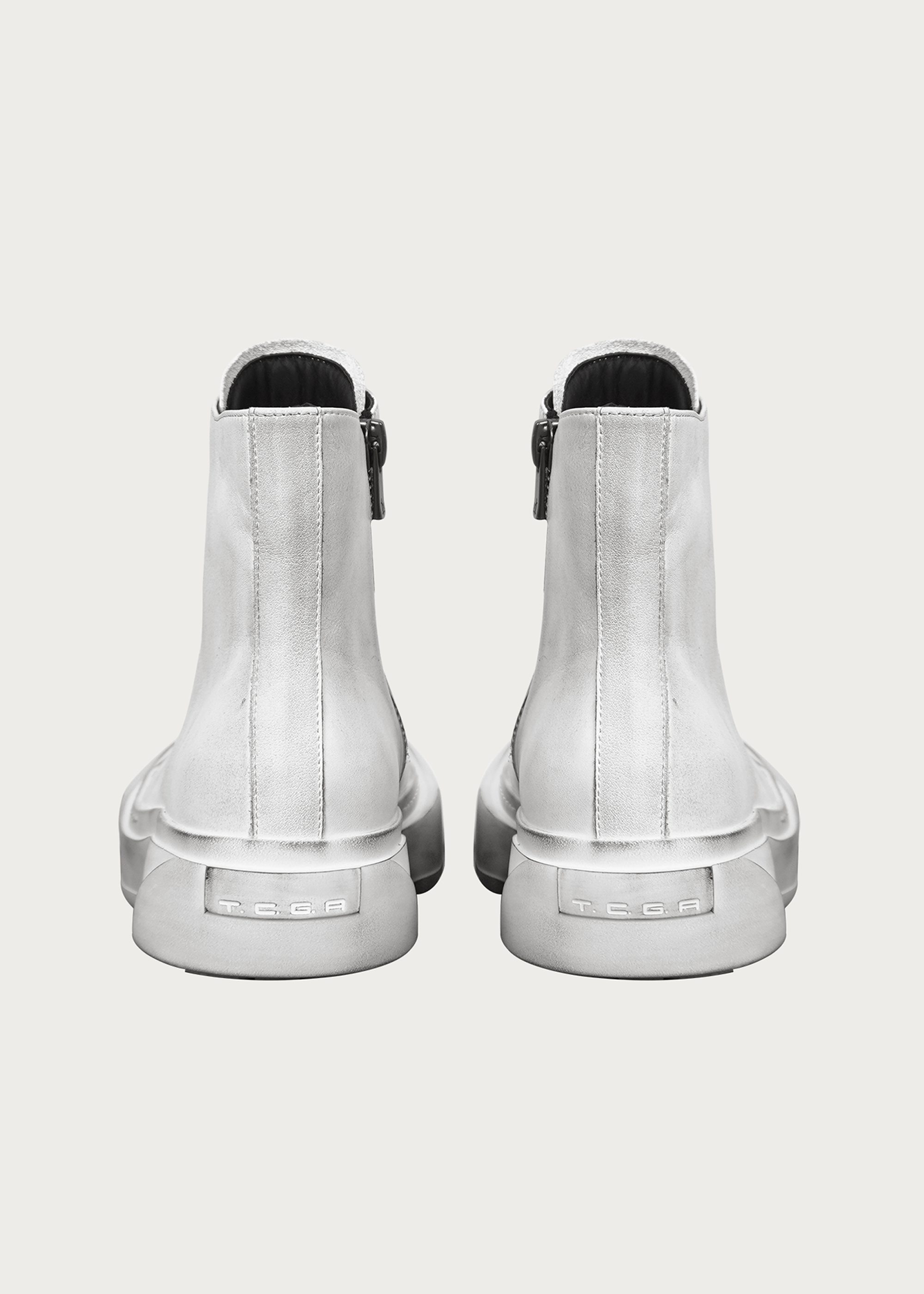 Lake moon skateboard shoes Dirty white