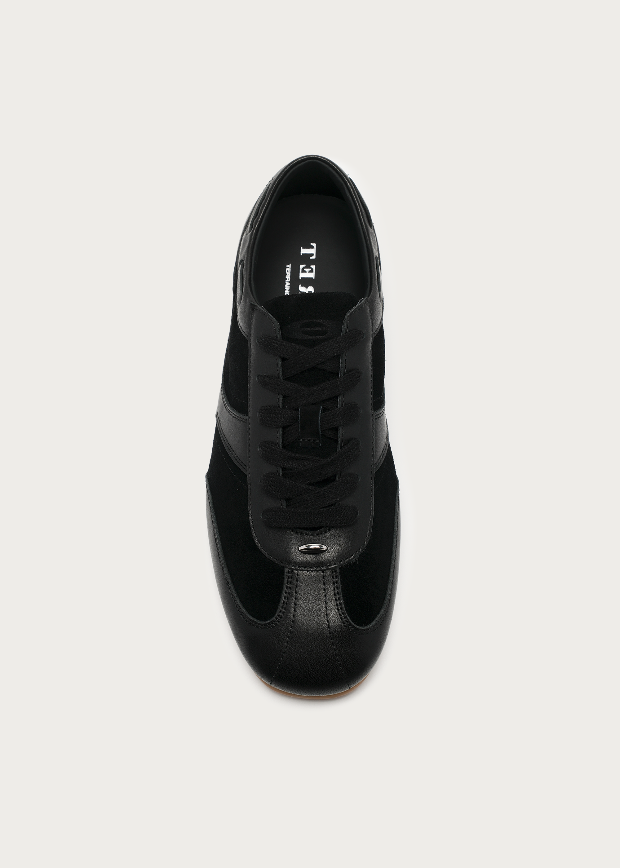 Metal-embellished black sneakers outsole detail