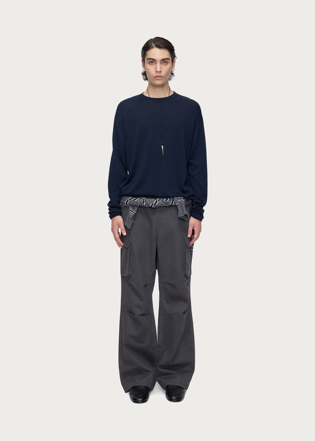 Crew-neck knit pullover Navy blue