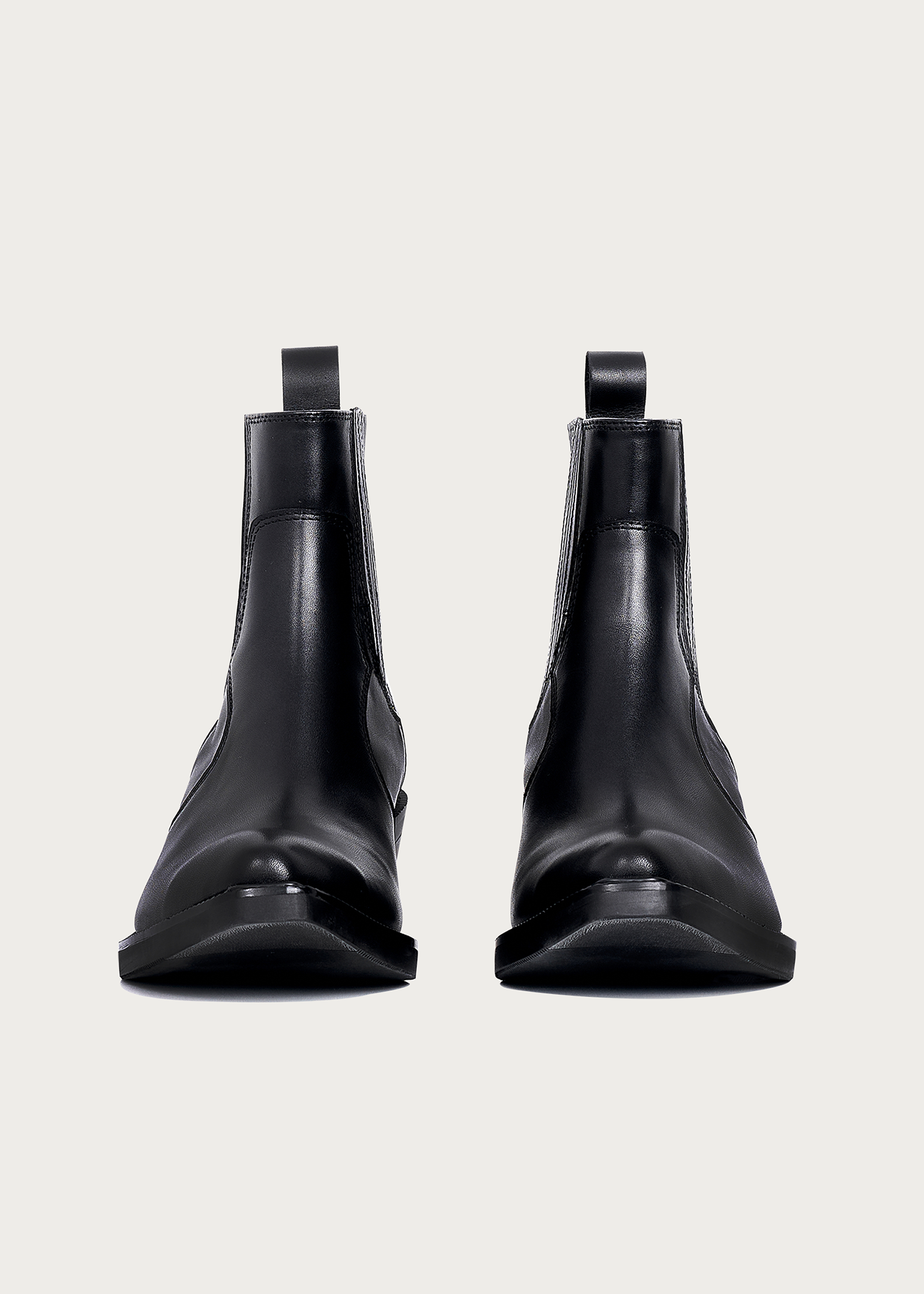 Chelsea boots Pointed-toe Calfskin Obsidian black