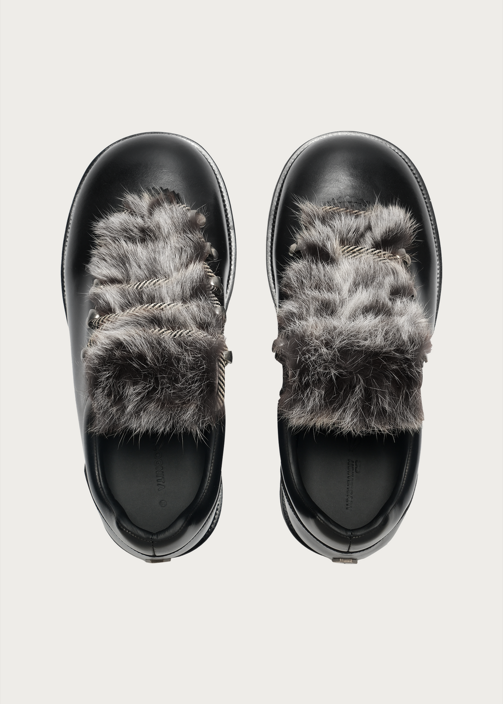 Rover Outdoor-Inspired Leather Sneakers Black