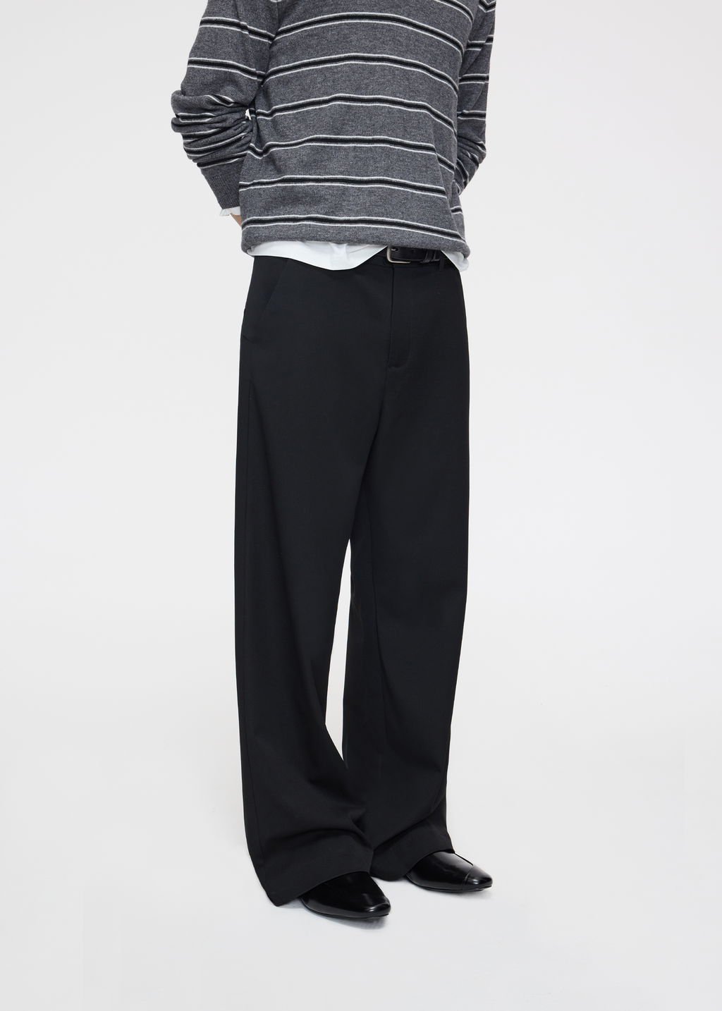 Seam-detail trousers