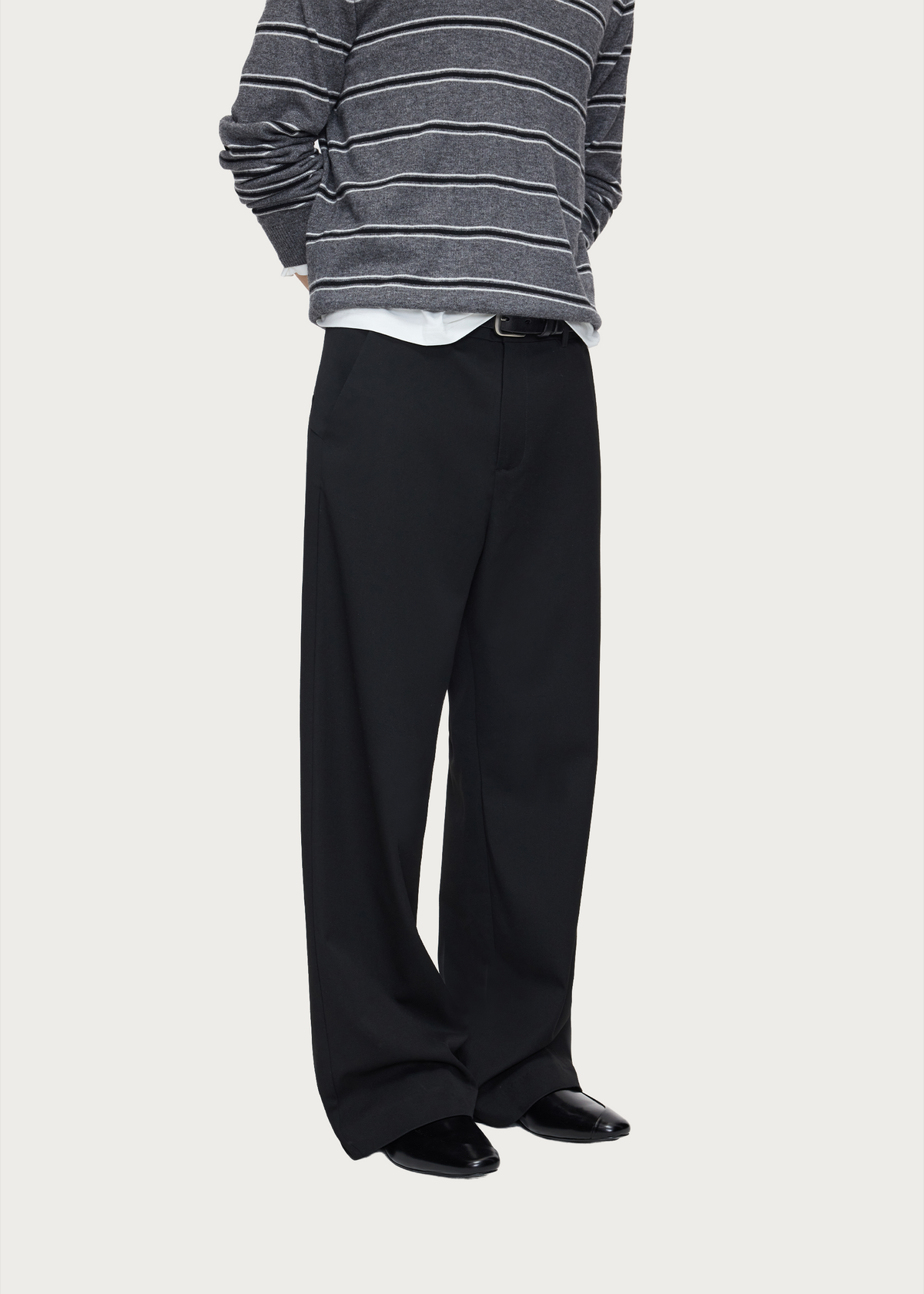 Seam-detail trousers