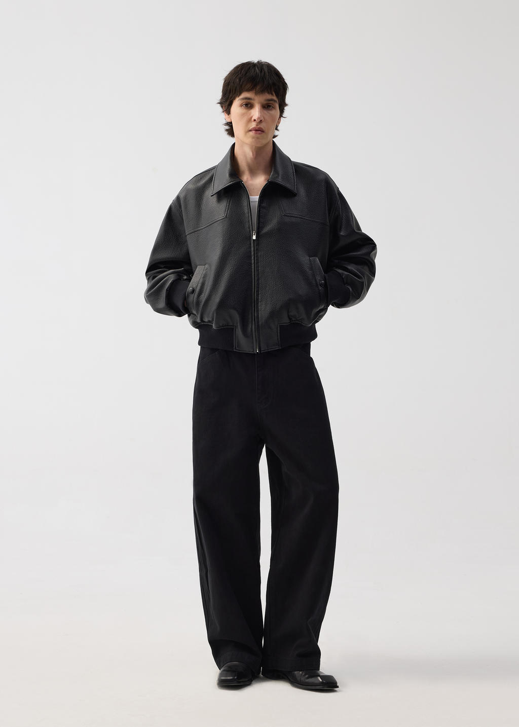 Loose-Fit Adjustable-Waistband Jeans Black