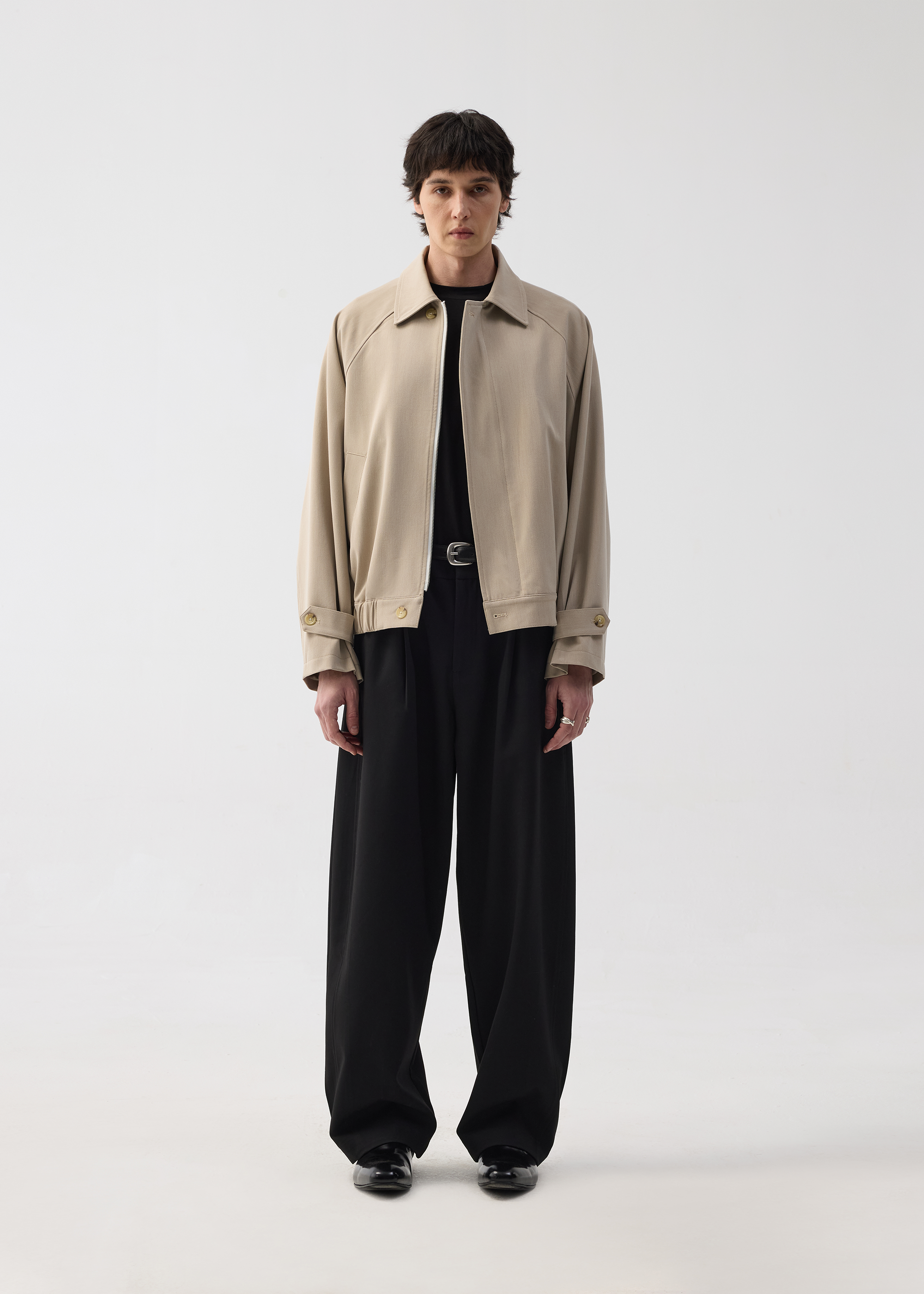 Drapey Wool-Blend Pleated Trousers Black