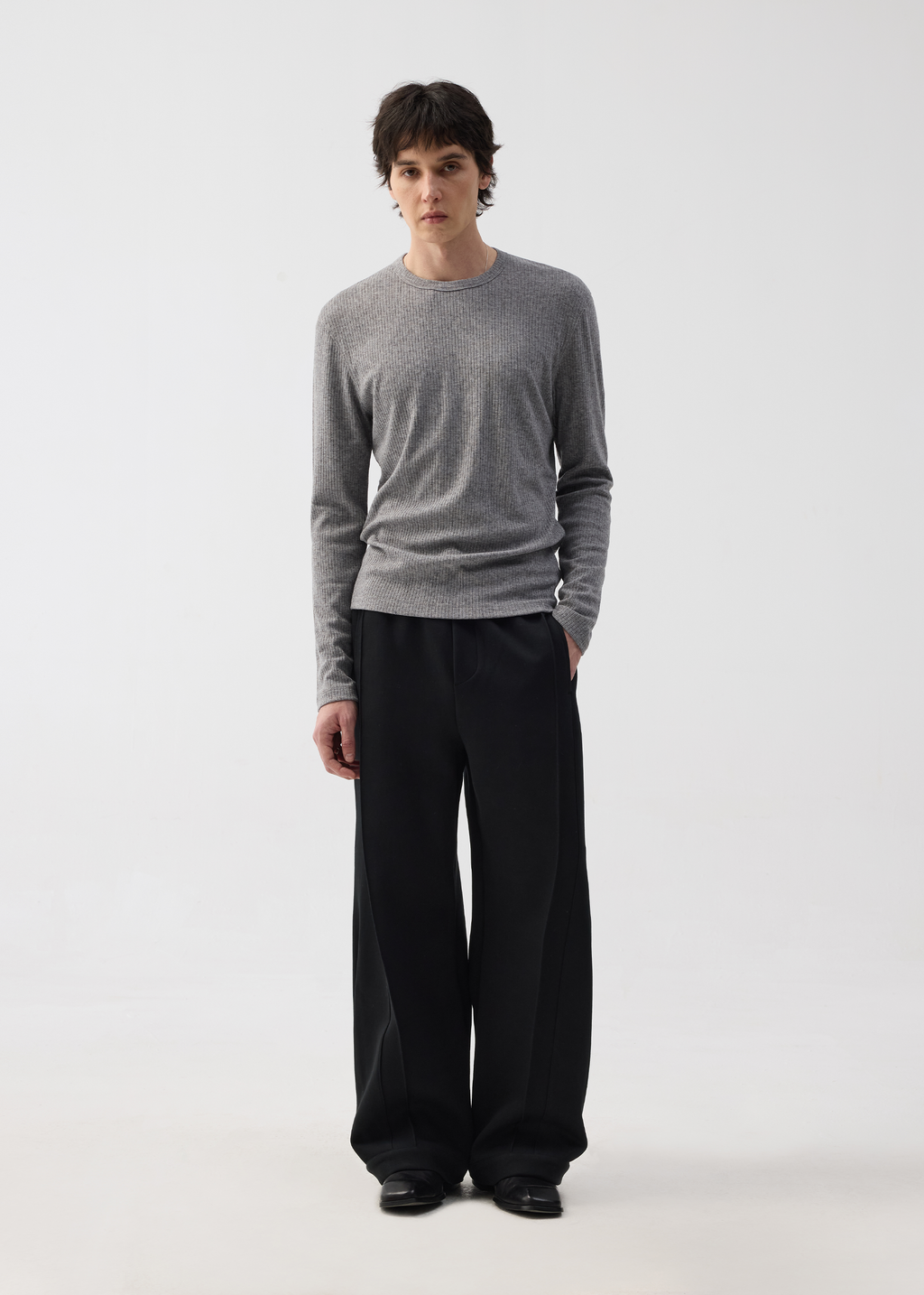 3D-Cut Casual Sweatpants Black