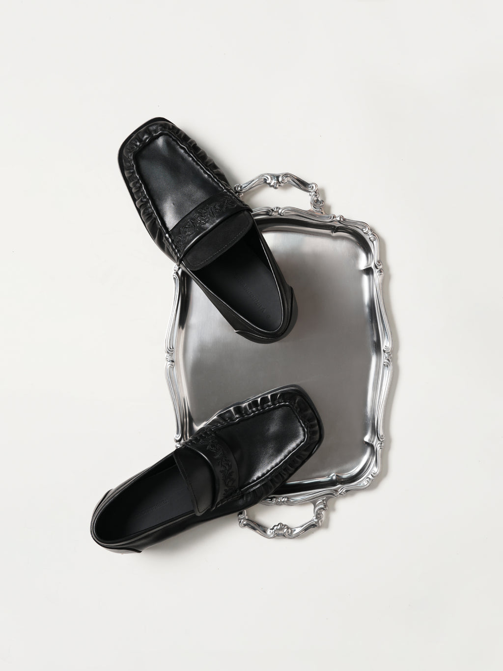 Vine Square-Toe Engraved Leather Loafers Black
