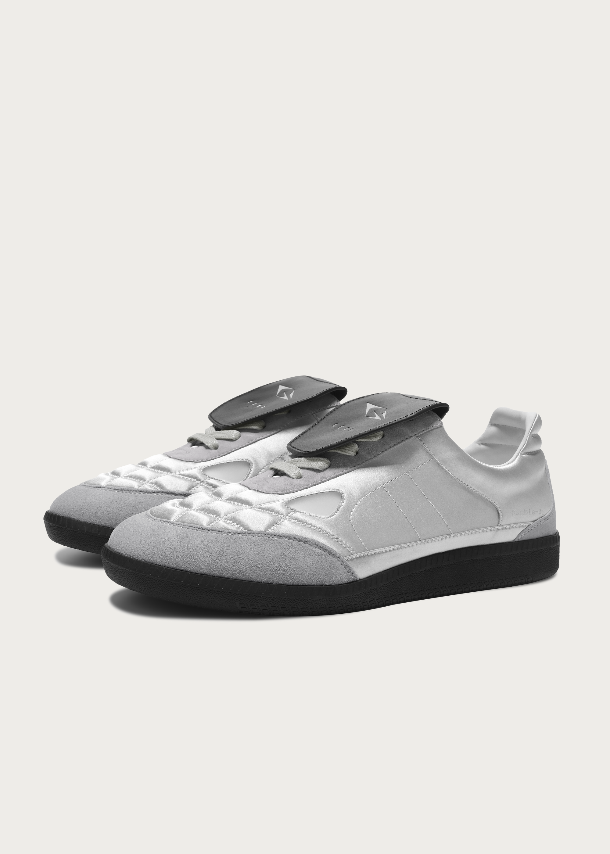 Ramble Streaming silver