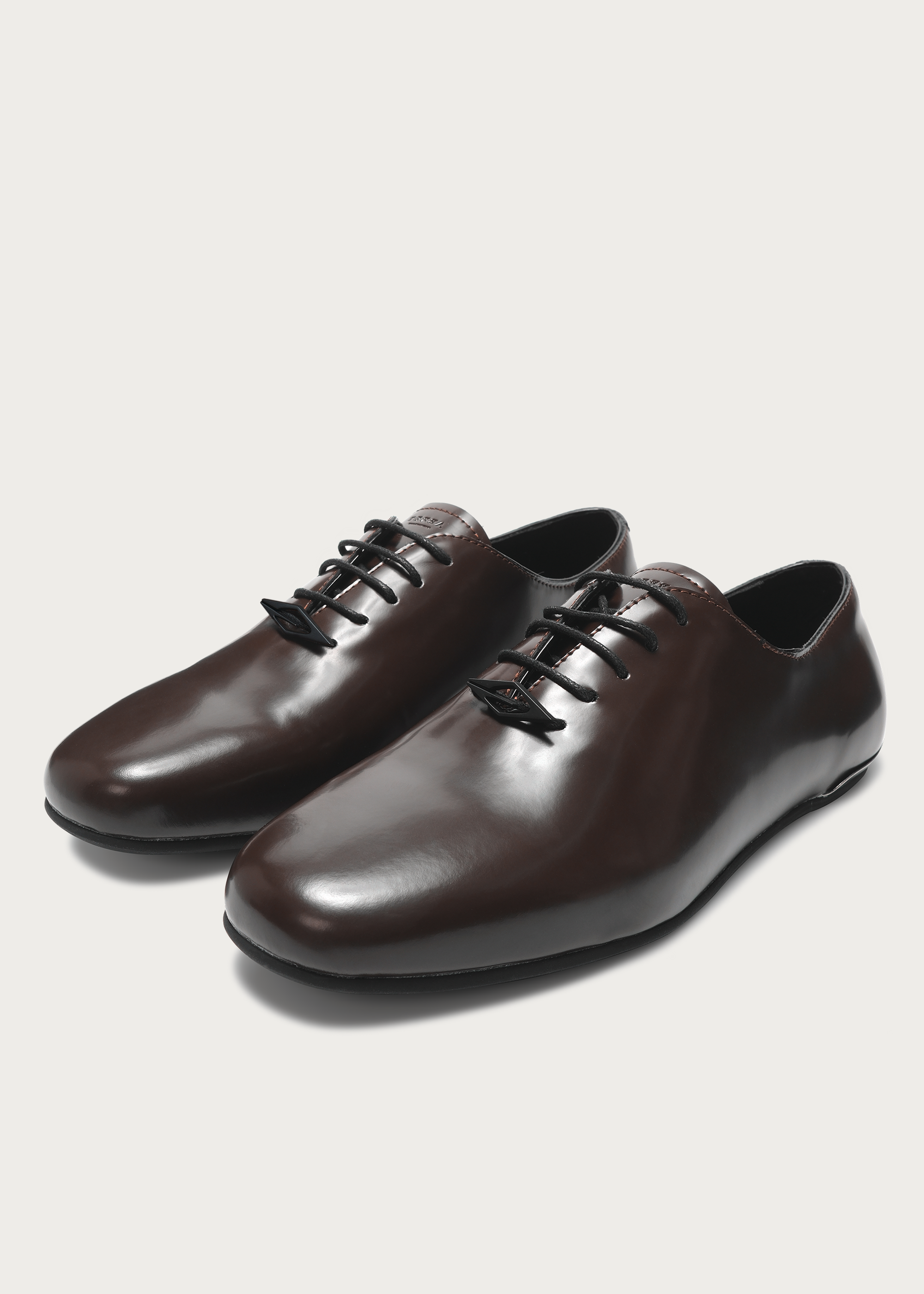 Leather shoes Thin-soled Brown