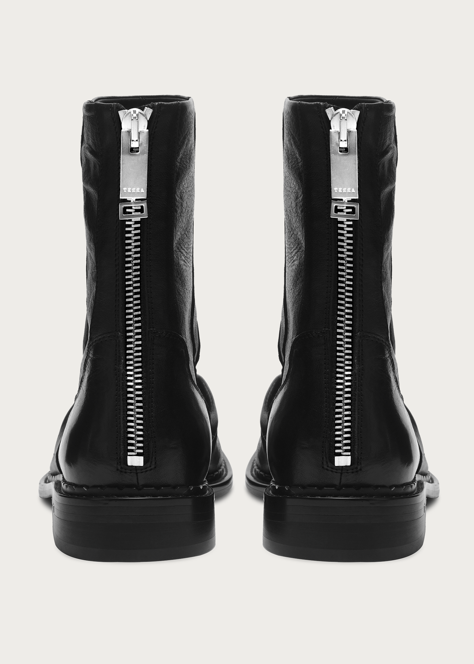 Chelsea boots Square-toe Pleated Washed-horsehide