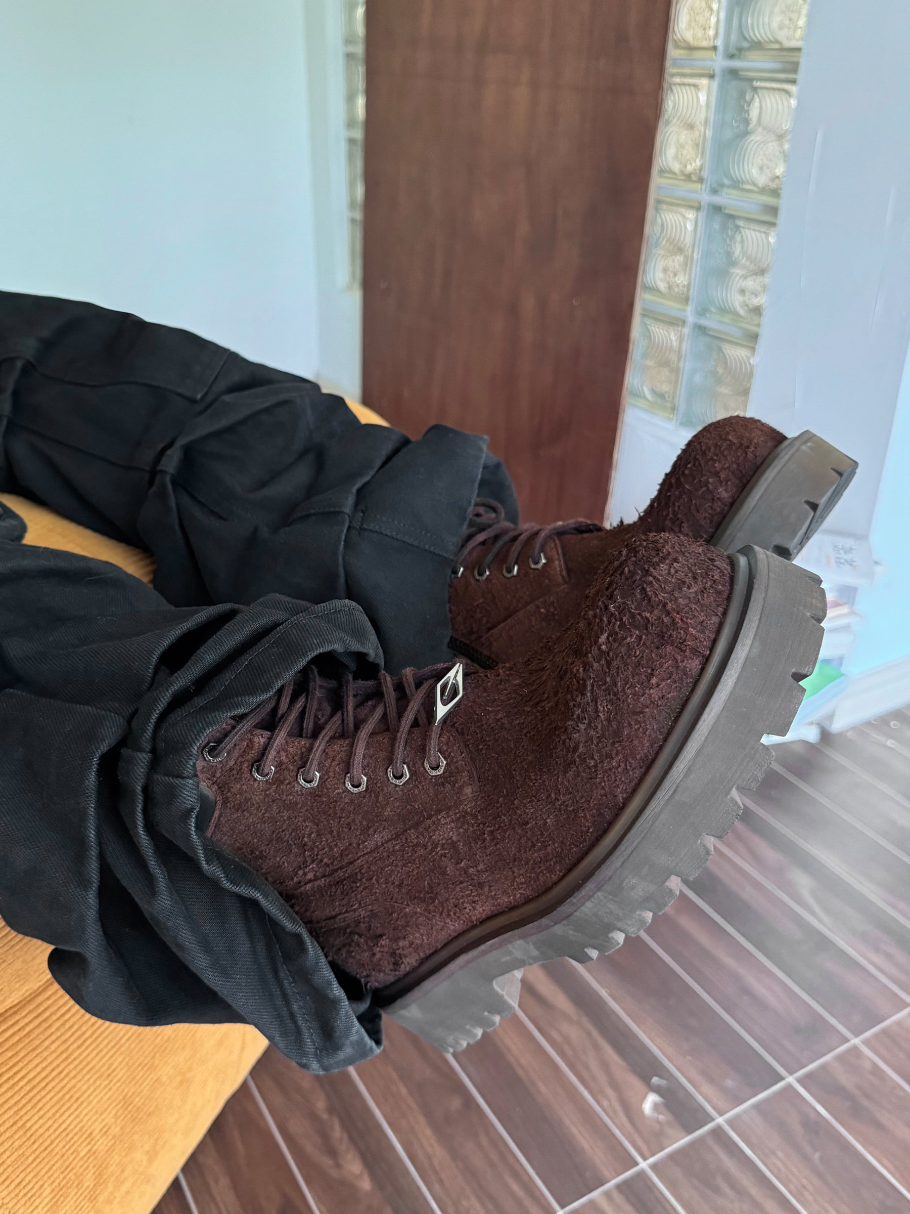 Workwear Suede leather boots Brownish red