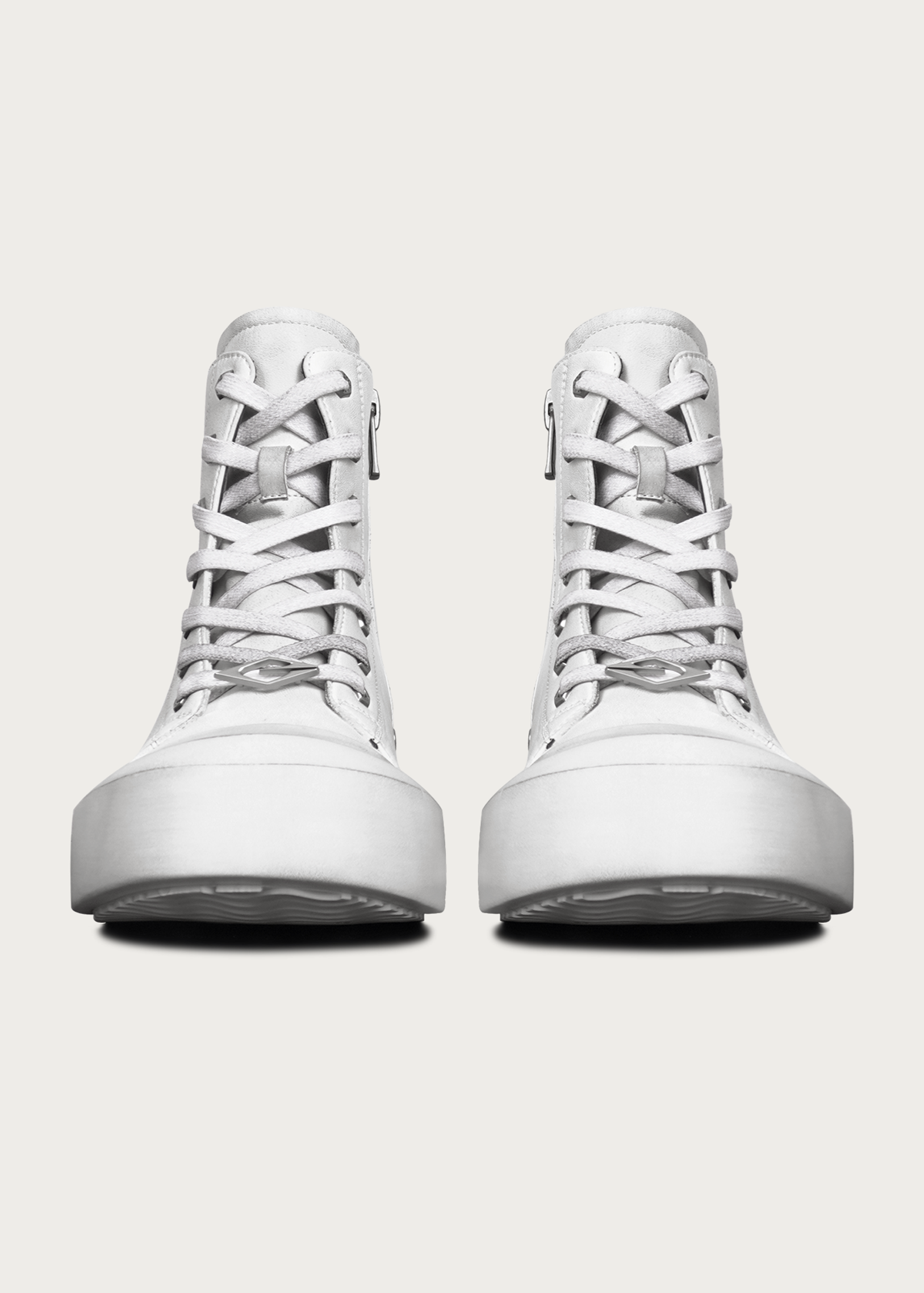 Lake moon skateboard shoes Dirty white