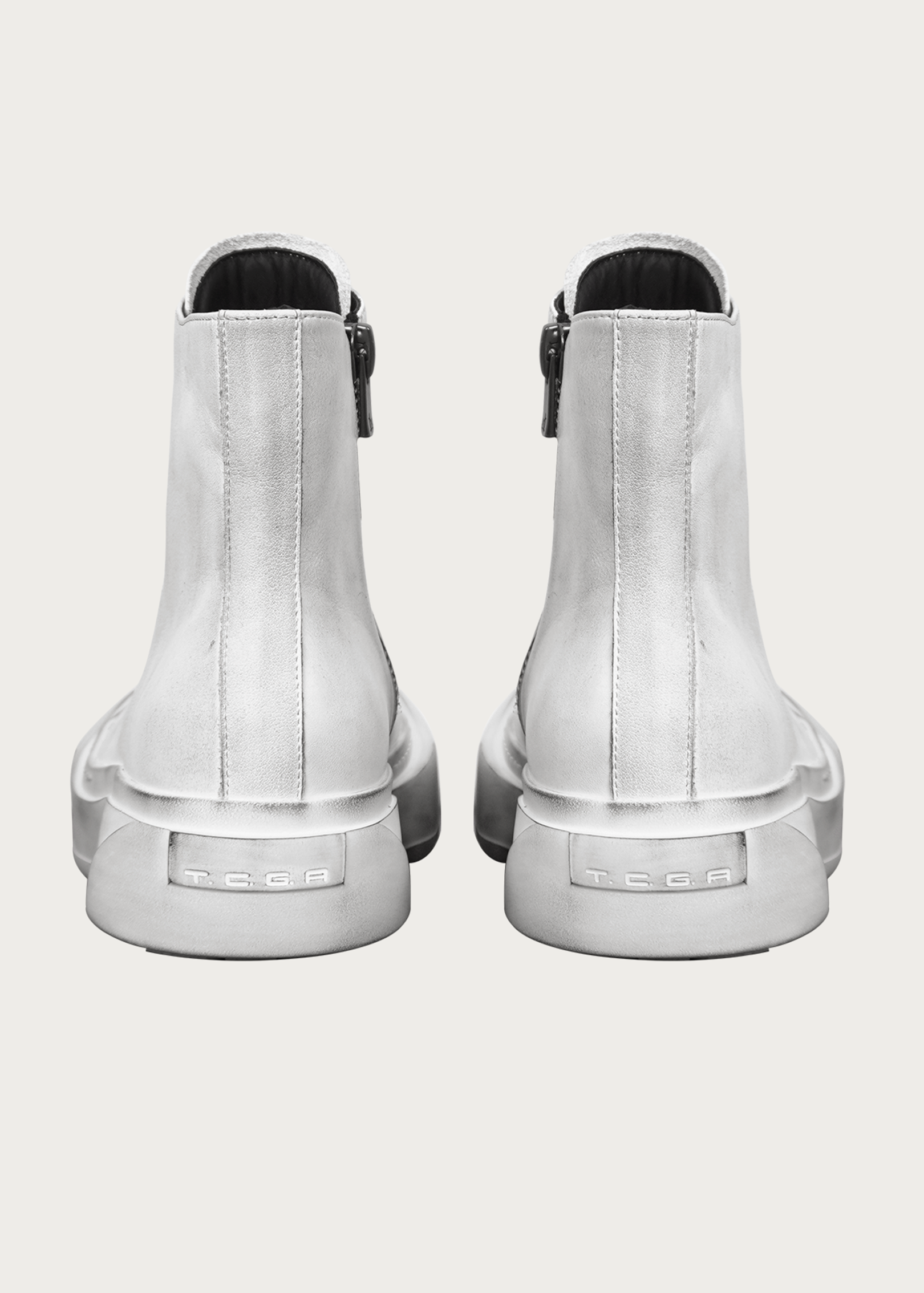 Lake moon skateboard shoes Dirty white