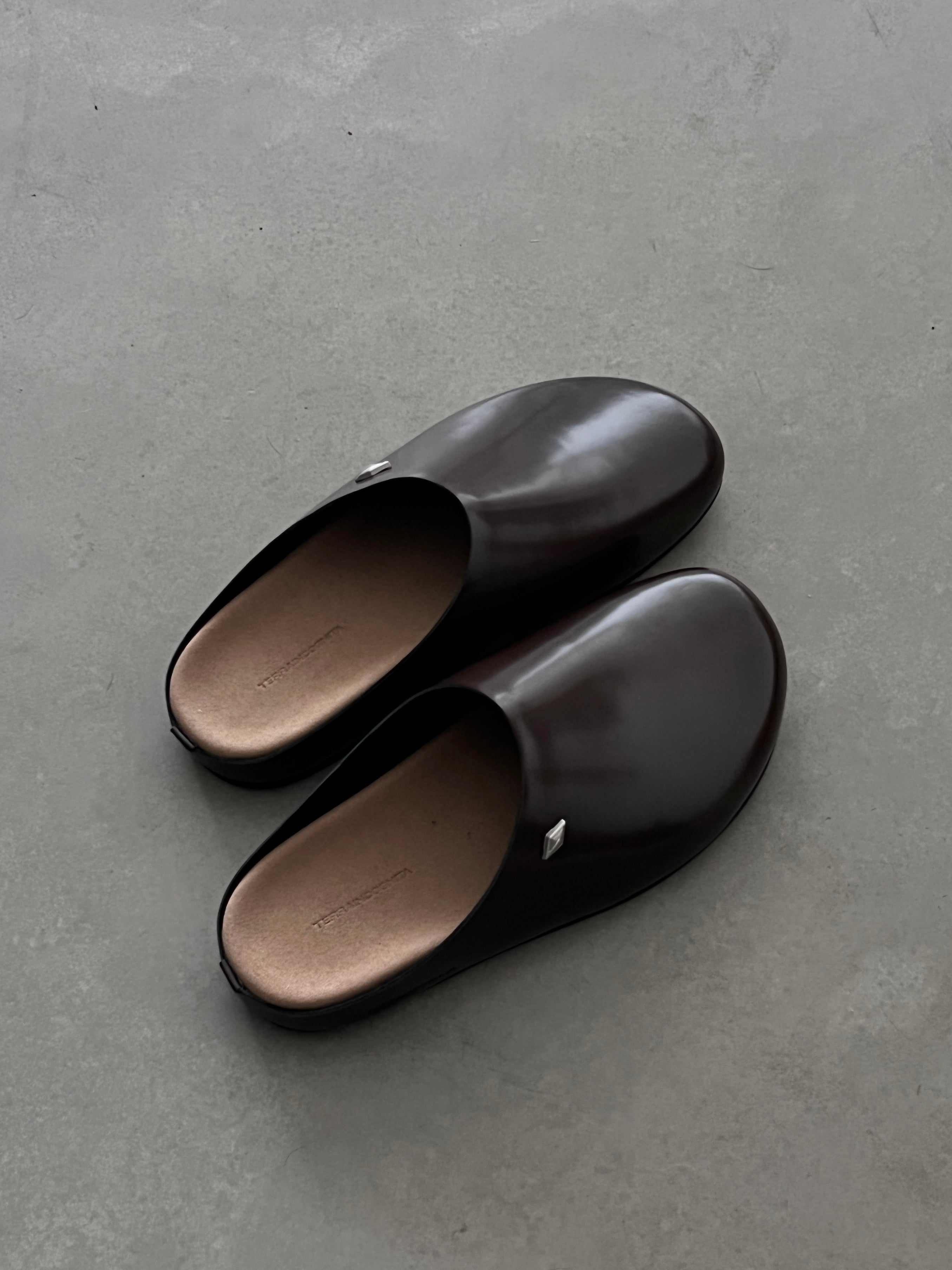 Clogs"Star emblem3.0"Glossy-brown