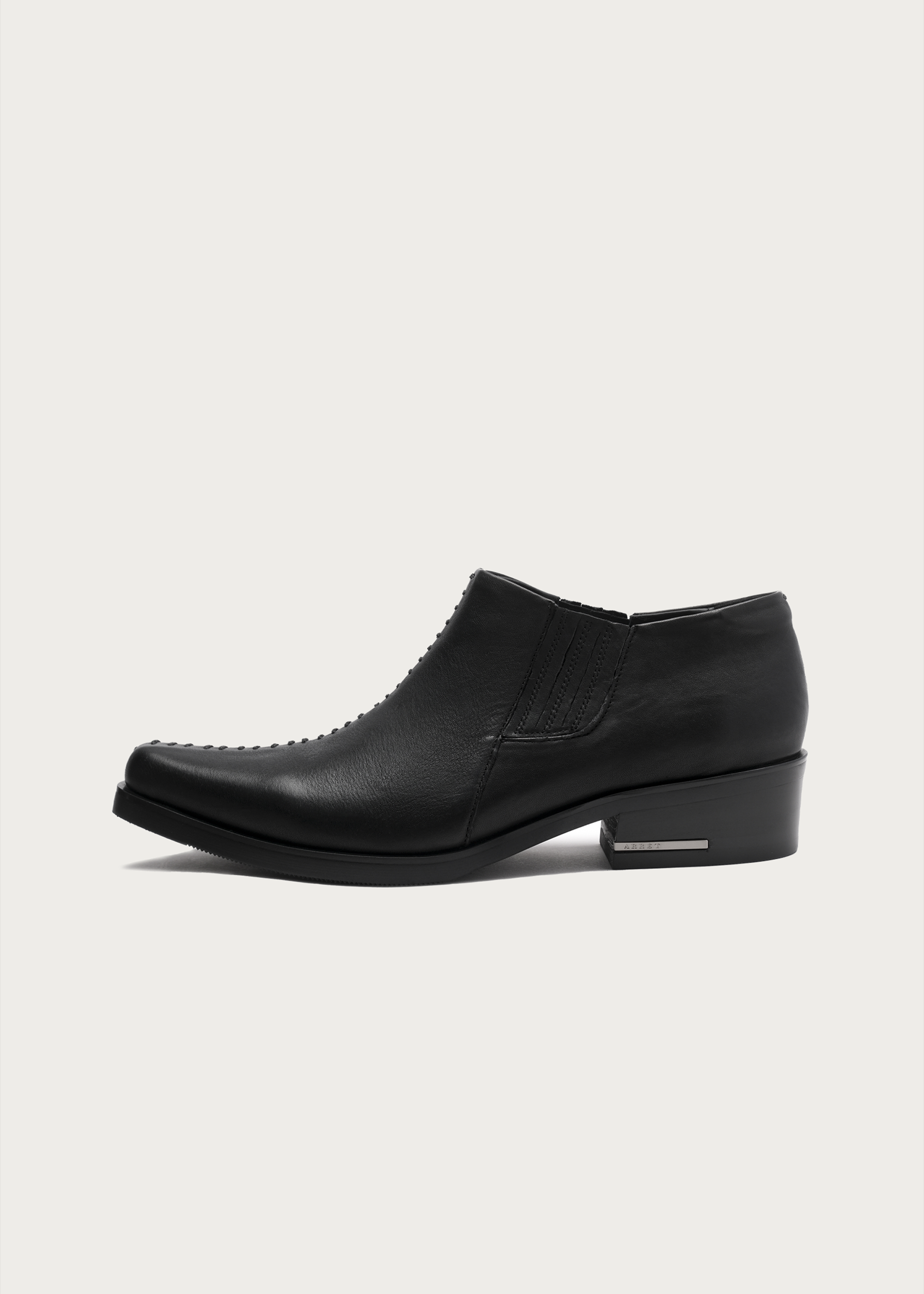 Front Stitch Leather Boots Black